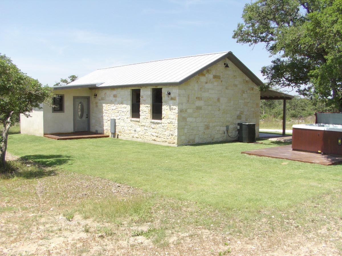 Breezy Hills Cottages - Hill Top Cottage Fredericksburg Exteriör bild